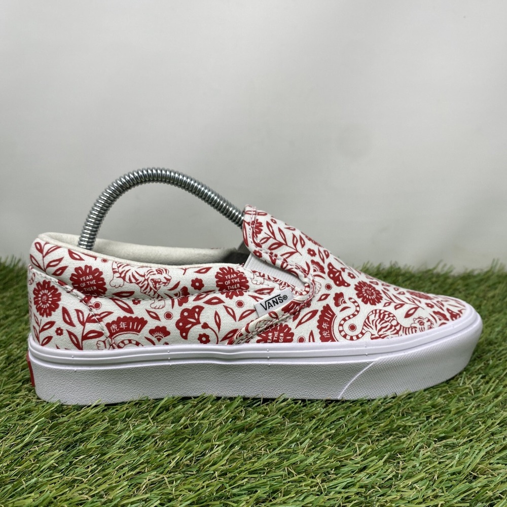 Vans x CNY ComfyCush Shoes Slip-On White Red Sneakers Mens Size 5.5 Womens 7 NWT
